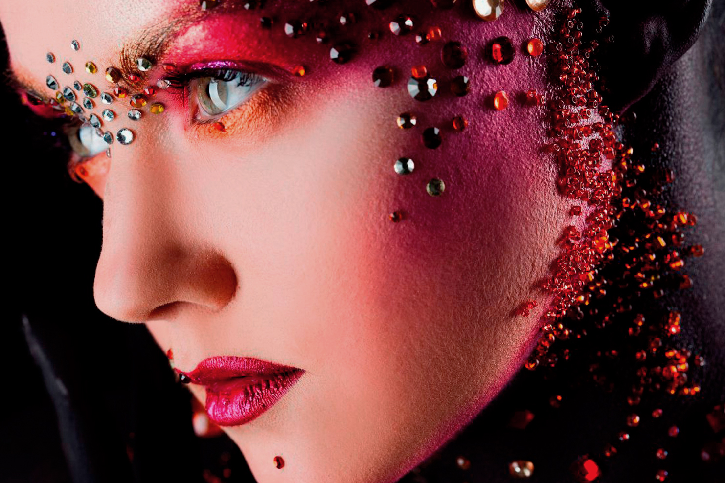 CURSO MAQUILLAJE MOROS Y CRISTIANOS VALÉNCIA